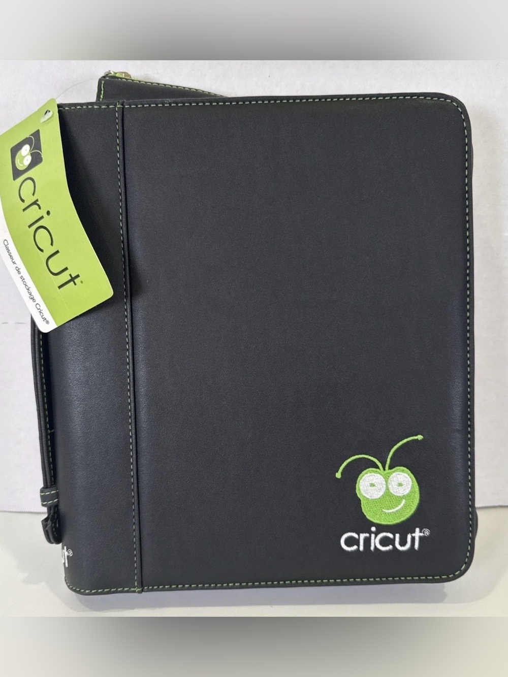 Cricut Storage Binder Case Black & Green Embroidered Cover NEW w/ Tags